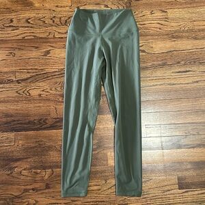 YUNOGA Green Leggings